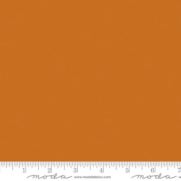 Bella Solids Pumpkin 9900 454 Moda