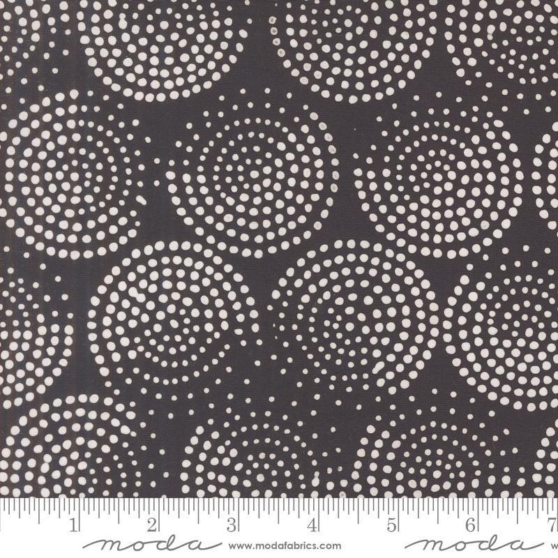 Echo Batiks Midnight Swirl 4369 35 Moda