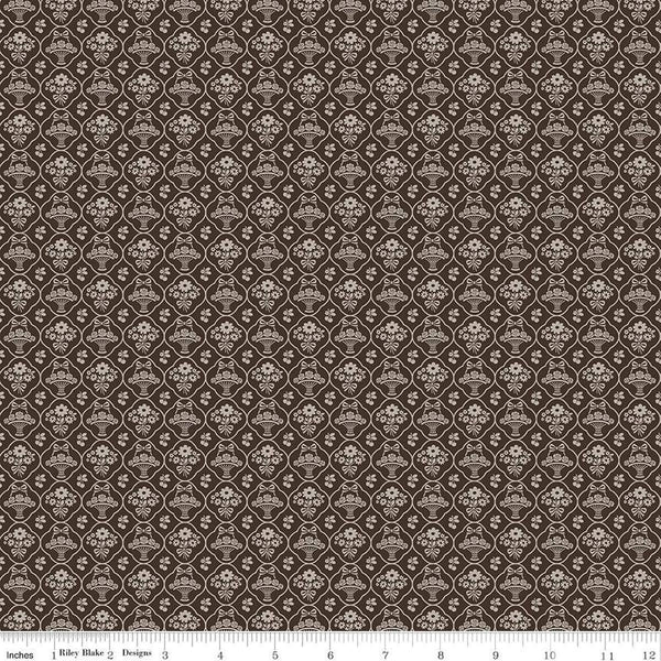 Riley Blake Designs Calico by Lori Holt - Wallpaper Raisin - C12841 RAISIN