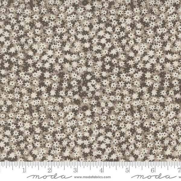 Moda Bee Garden Silver 48417 19