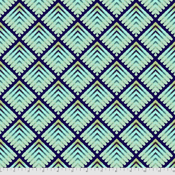 Free Spirit Madison One by William Reue Rectrix Large Blue - PWWR007.BLUE