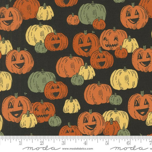Home Sweet Haunt Midnight 20916 17 Moda