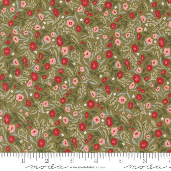 Moda Berry and Pine Sage 5241 12