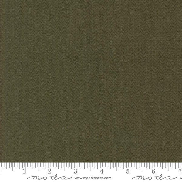Moda Berry and Pine Wintergreen 5246 13