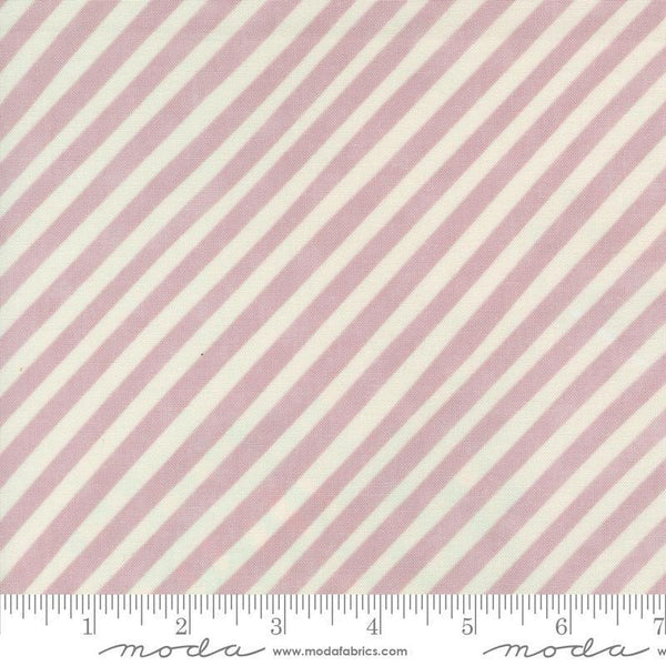 Moda Love Letter Mauve 37126 36