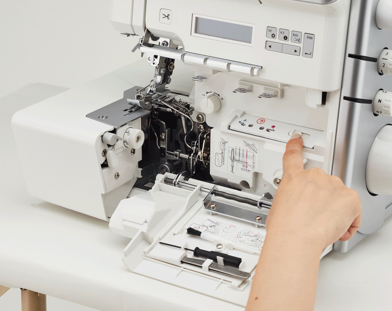 Juki MO-3000QVP Serger
