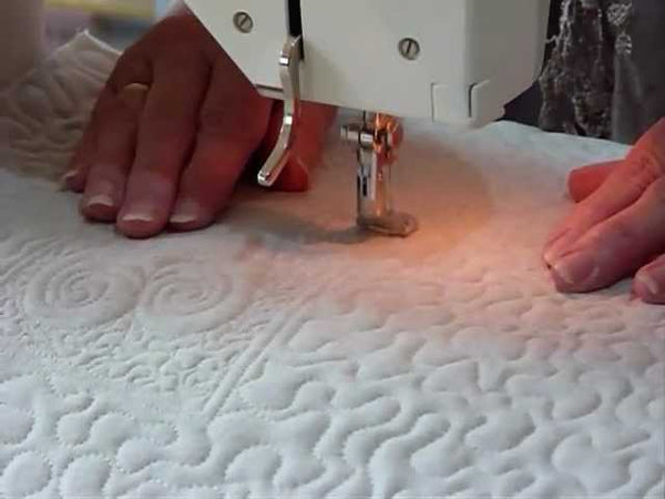 Free Motion Quilting Bootcamp 102 Stitch Adventure @ Sew Jersey! Class taught by Anna